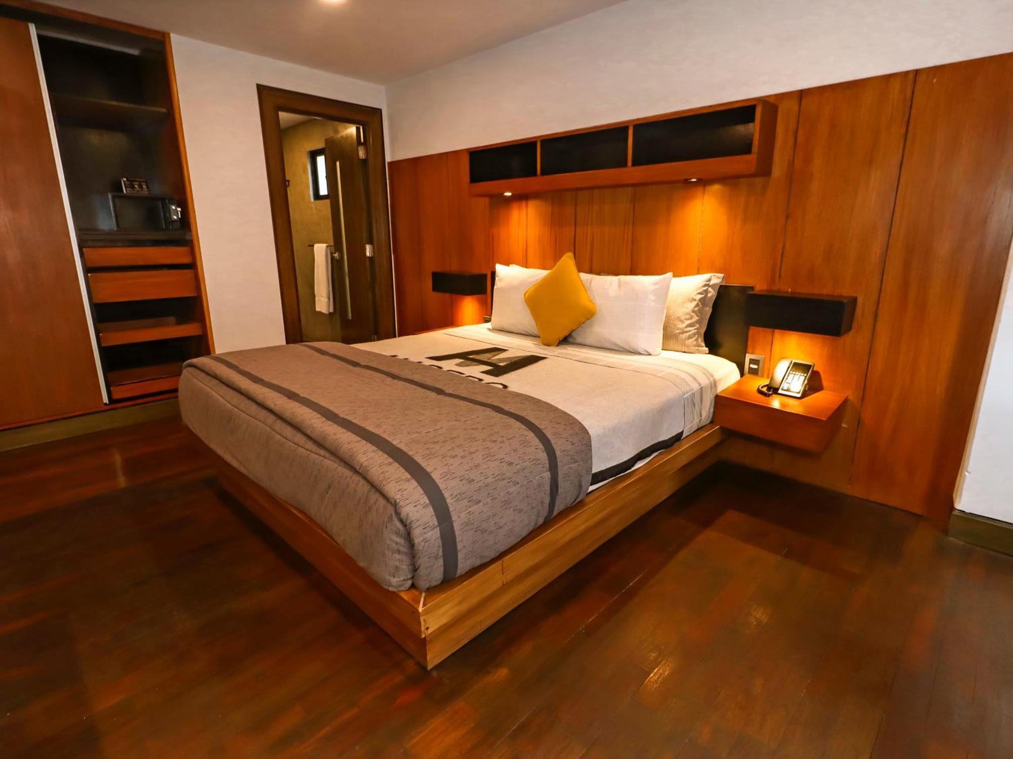 Madero Hotel & Suites La Paz Luaran gambar